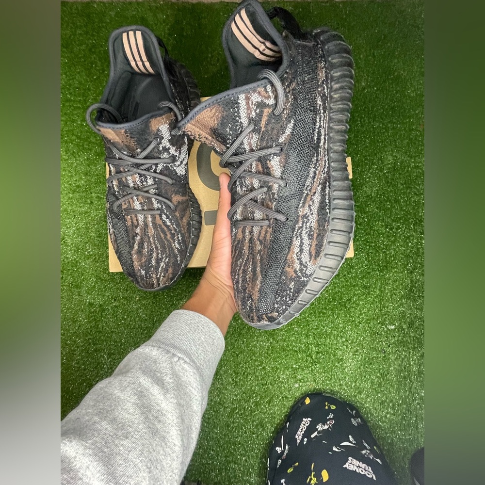 Yeezy 350 mxrock